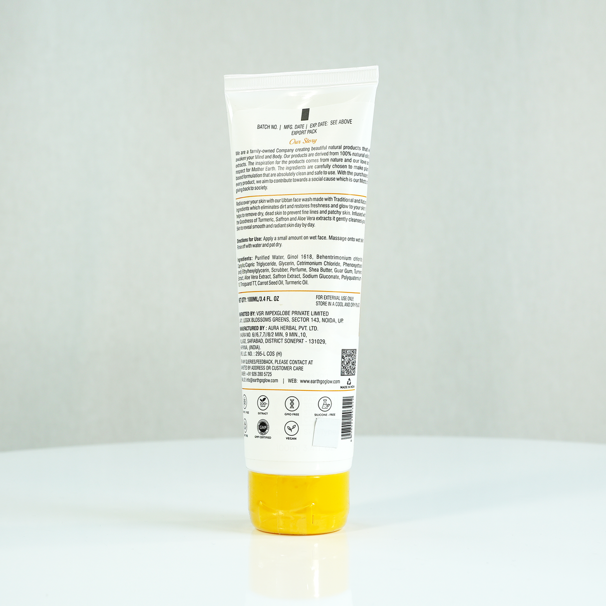 EARTH GO GLOW UBTAN FACE WASH WITH TURMERIC & SAFFRON FOR TAN REMOVAL (100ml) - Shop N Save