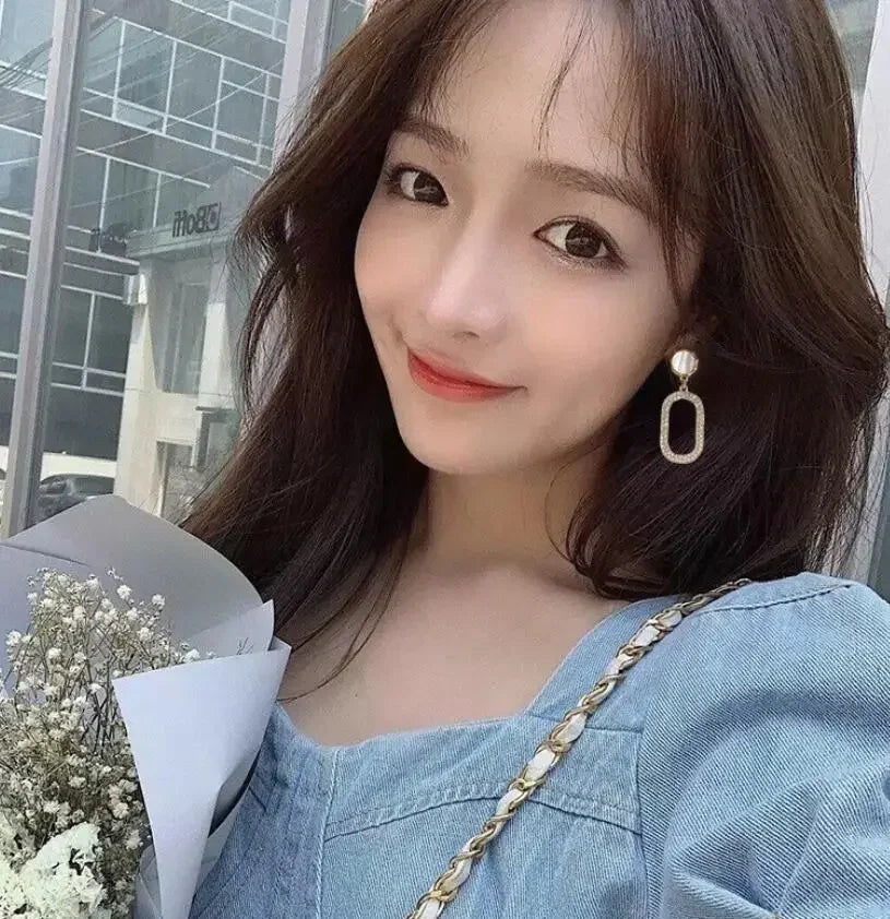 Exaggerated Oval Earrings: Korean & European Fashion Fusion - Shop N Save