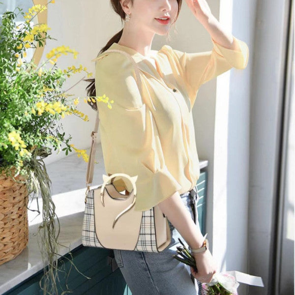 Stylish Metal Handle Beige Women's Handbag with Ring Handle Zipper Closure Lattice Pattern Synthetic Leather Three Compartments - Shop N Save