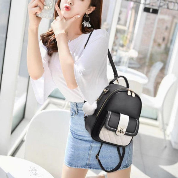 Trendy Black Traveler Backpack Large Capacity Cute Design Polyester Interior Synthetic Leather Straps 3 Compartments Double Handles Zipper Closure