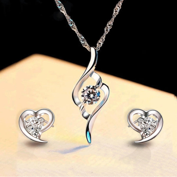 Sparkling Silver Crystal Pendant Necklace Set Fashionable Women's Jewelry with Silver Plated Faux Crystals