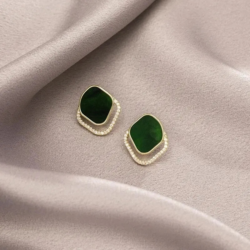 Retro Green Princess Earrings: Geometric Alloy Design, Summer - Shop N Save