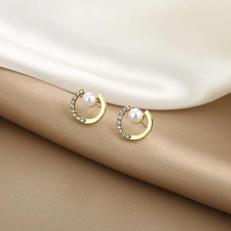 Korean Rhinestone Pearl Studs: Exquisite C-Shape, Fashion Jewelry - Shop N Save