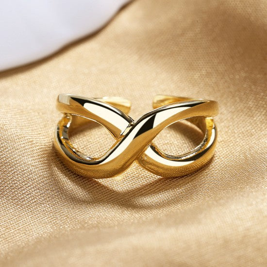 Minimalist Smooth Cross Opening Female Ring Golden