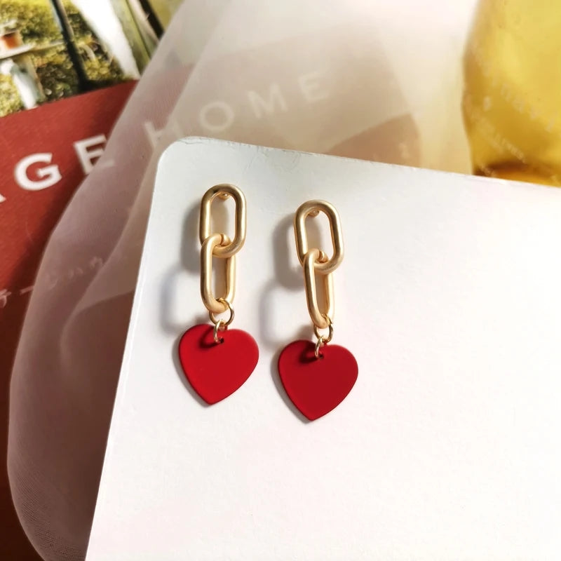 Elegant Red Heart Studs: Retro Chain, Golden Fashion Jewelry