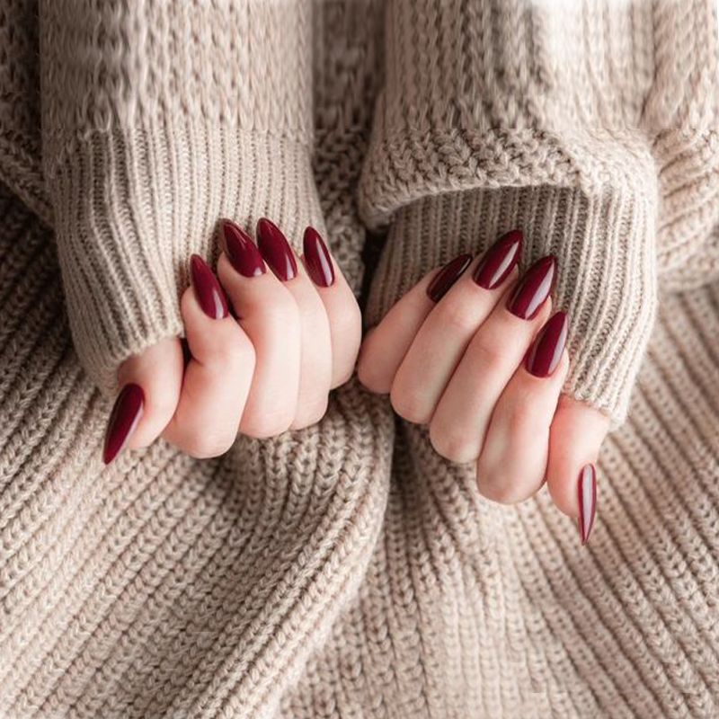 Make Beauty Nail Polish Gel Effect - Deep Maroon (102)