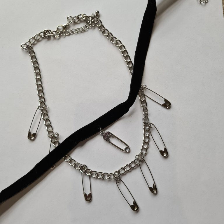 Stylish Pin Detail Choker: Trendy Layered Necklace - Shop N Save
