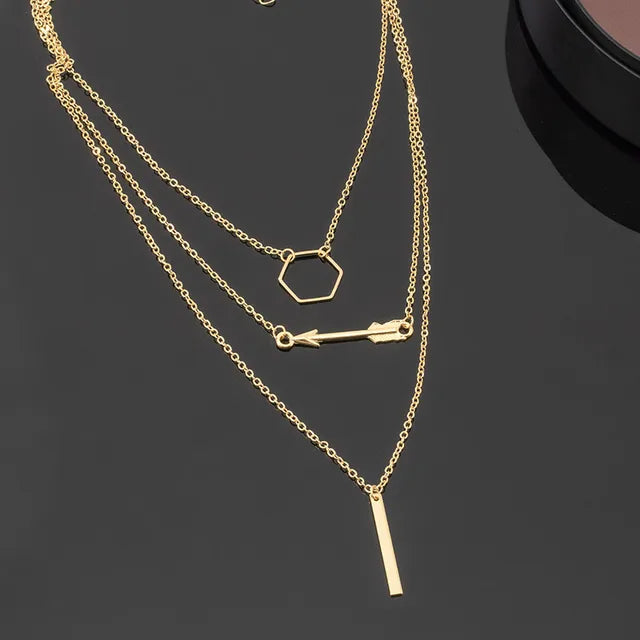 Gold Abstract Face Necklace: Elegant Fashion Pendant for Women - Shop N Save