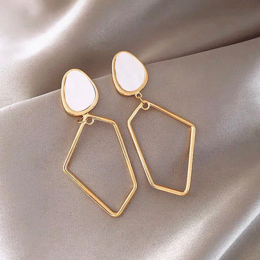Women Geometric Shape Earrings - White