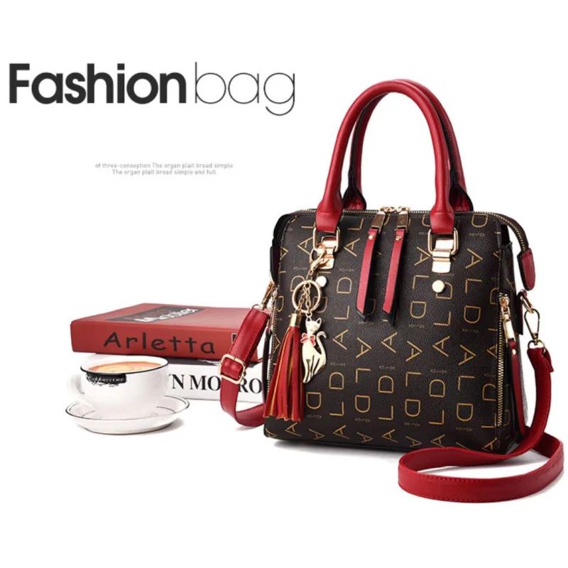 Wine Red Letter Print Handbag: Stylish, Zip Closure, Office-Fashion Fusion