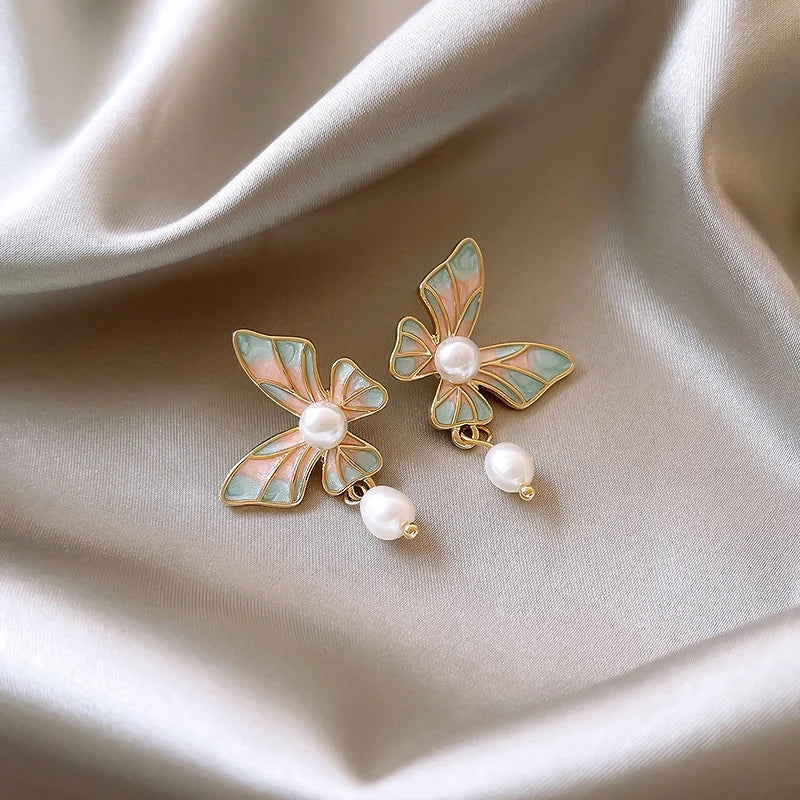 Korean Butterfly Clip-Ons: Freshwater Pearl Non-Pierced Earrings - Shop N Save