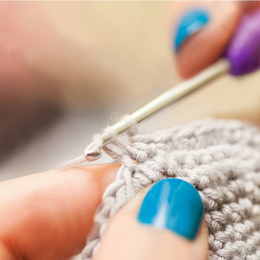 9 Pcs Colored Handle Crochet Sweater Handle Aluminum Crochet Yarn Needles Multicolor