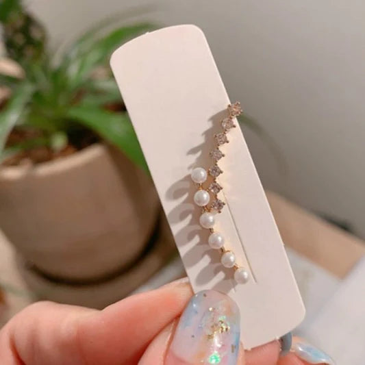 Girl Pearl Fishbone Earrings - Golden