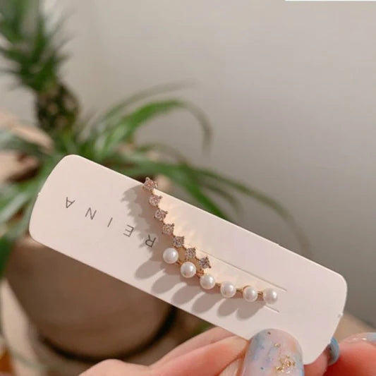 Girl Pearl Fishbone Earrings - Golden