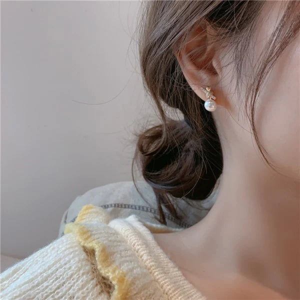 Girls Elegant Simple Pearl Earrings - Golden - Shop N Save