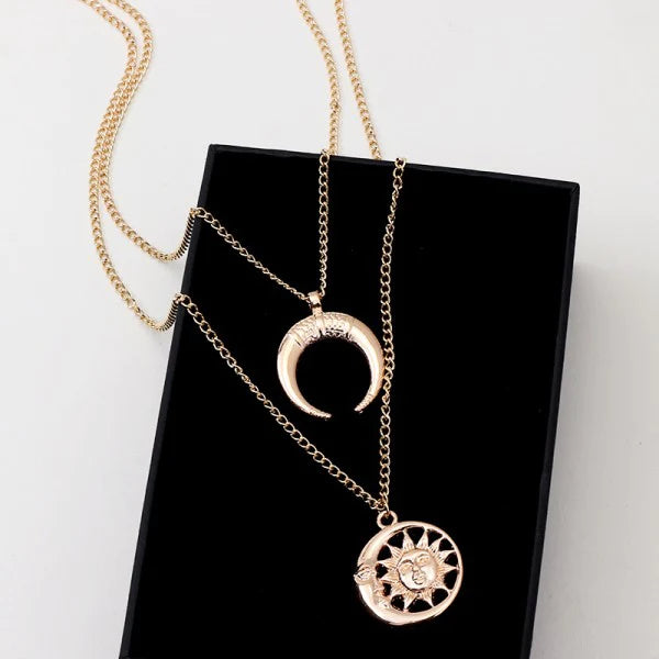 Woman Moon Chain Fashion Necklace - Golden - Shop N Save