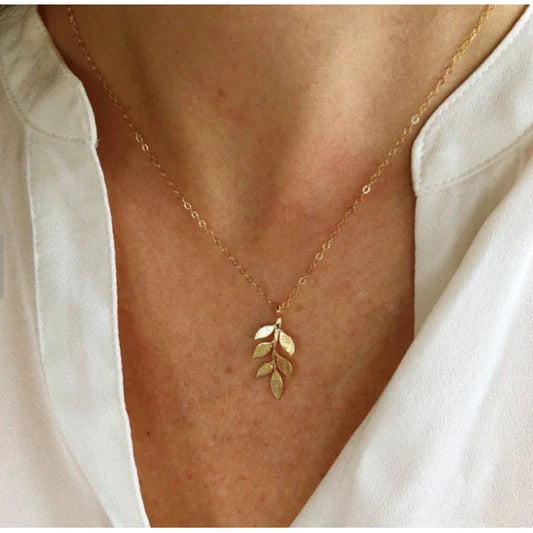 Women Fashion Leaf Shape Simple Necklace - Golden - Shop N Save