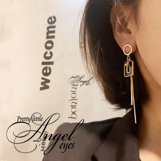 Fashion Square Imitation Shell Tassel Earrings - Black