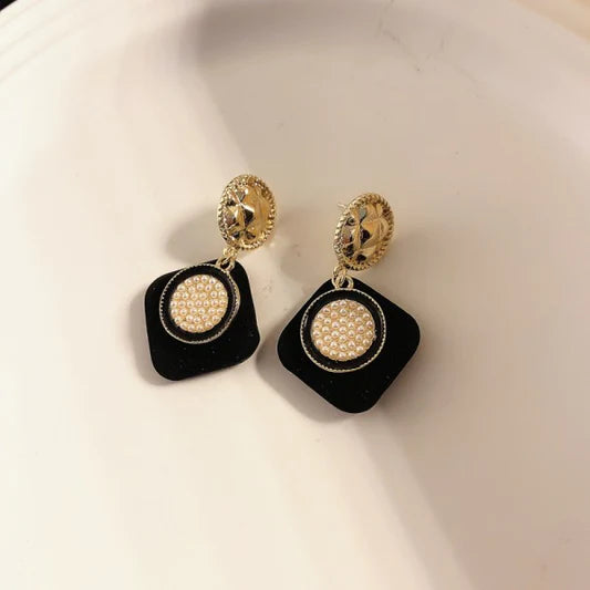 Ladies Fashion Simple Square Earrings - Black Gold