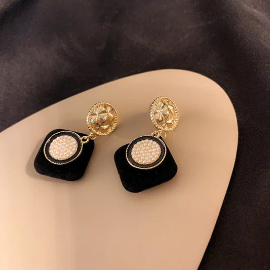 Ladies Fashion Simple Square Earrings - Black Gold