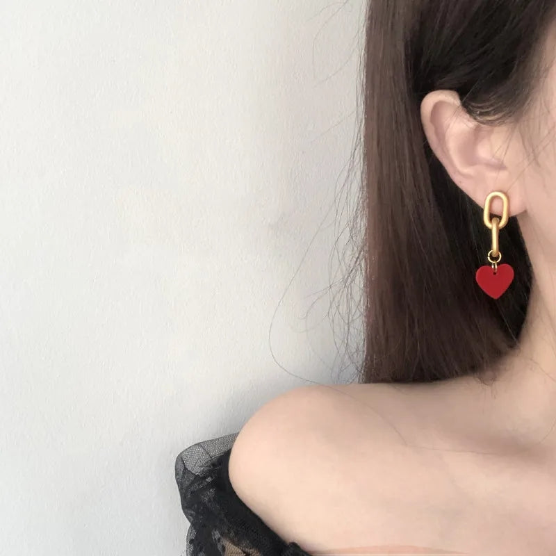 Elegant Red Heart Studs: Retro Chain, Golden Fashion Jewelry