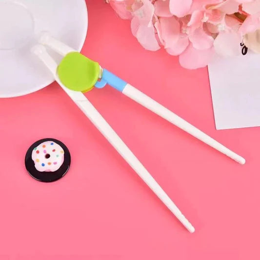 A Pair Of Kids Auxiliary Chopsticks - Green - Shop N Save