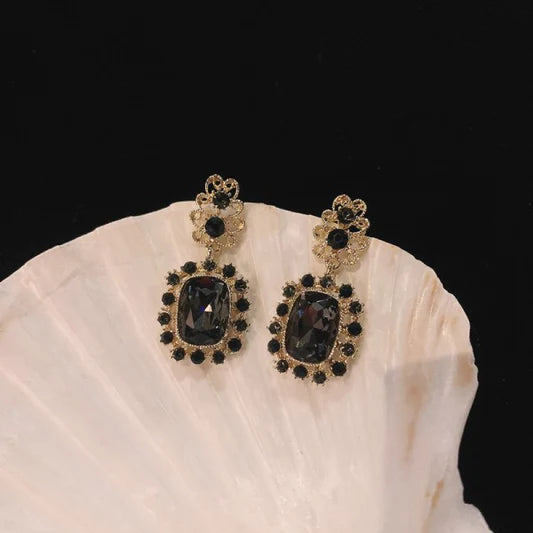 Girls Popular Needle Diamond Earrings - Black - Shop N Save