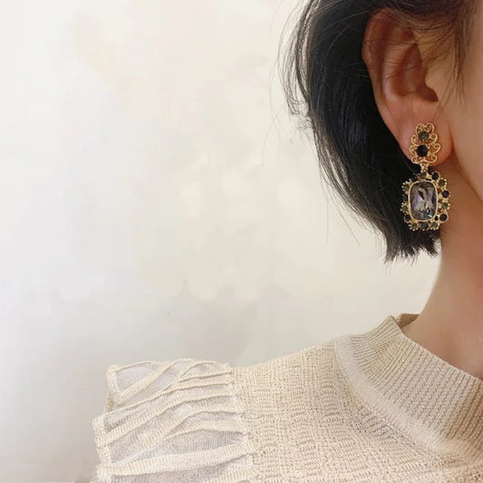 Girls Popular Needle Diamond Earrings - Black - Shop N Save