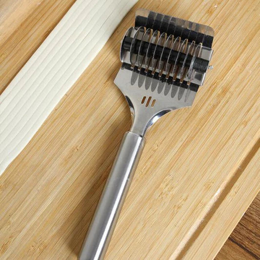 Noodle Lattice Roller Dough Cutter Mincer - Silver - Shop N Save