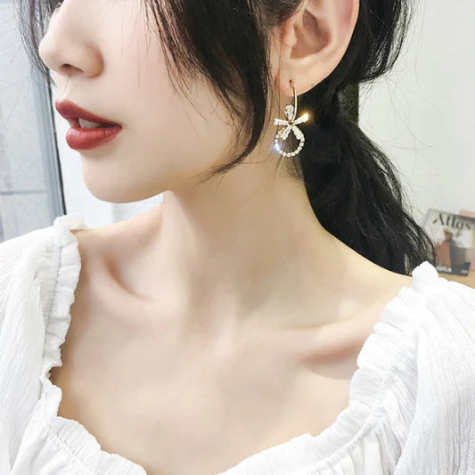 Circle Flower Temperament Earrings - Golden