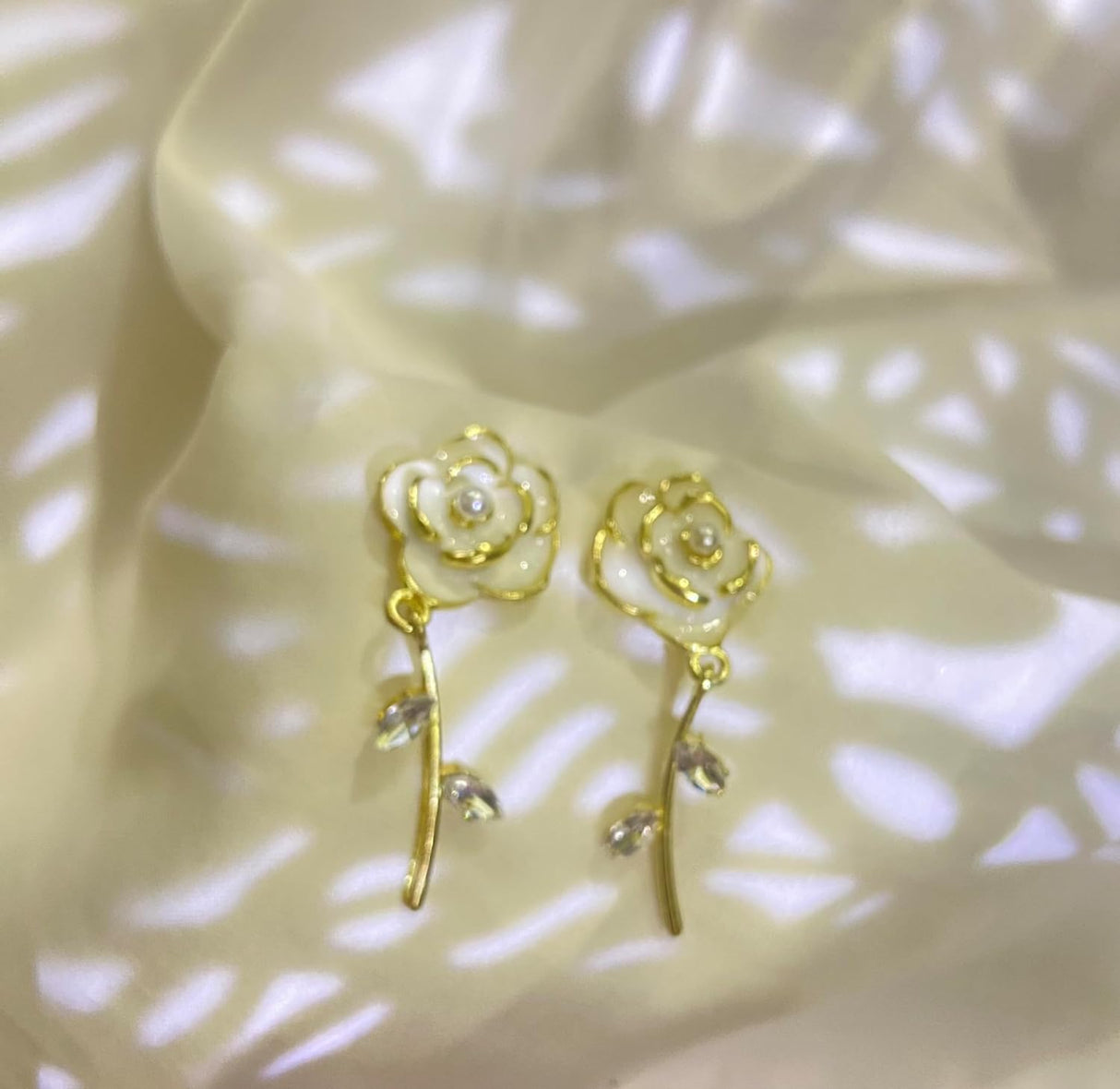 White Enamel Petal Earrings: Elegant Metal Design for Women - Shop N Save