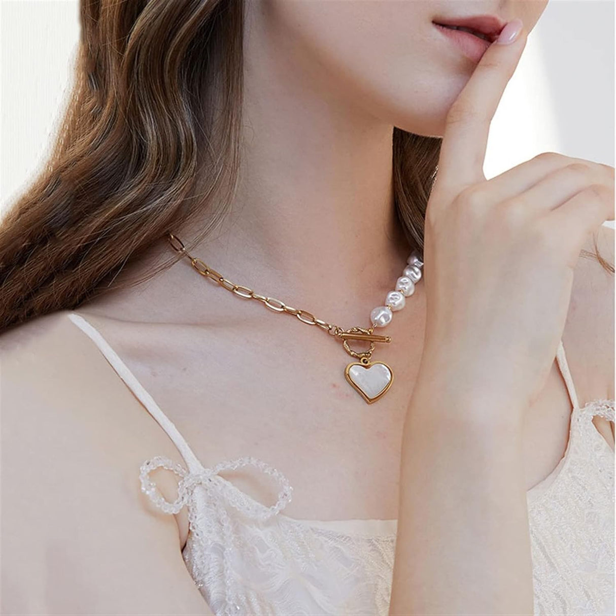 Light Luxury Love Pendant: High-End Pearl Necklace - Shop N Save