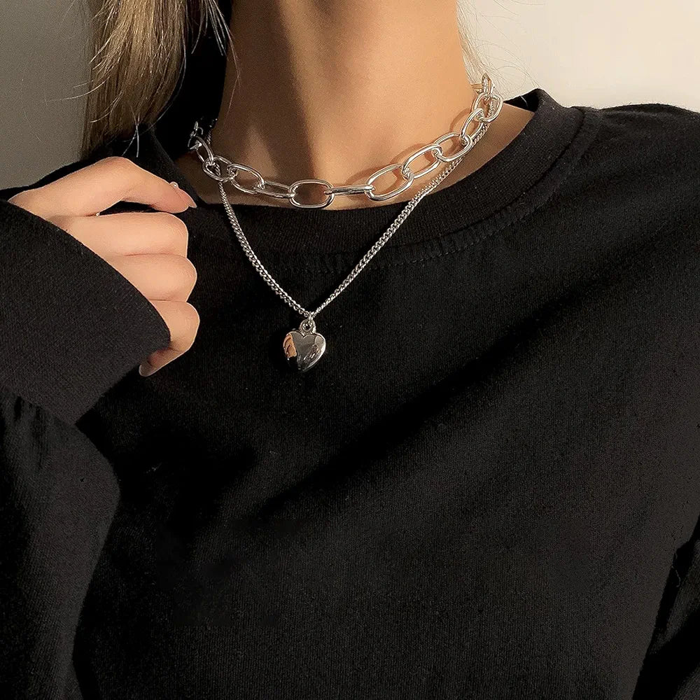 ALGT Women's Circle Pendant Choker: Elegant Clavicle Chain Design - Shop N Save