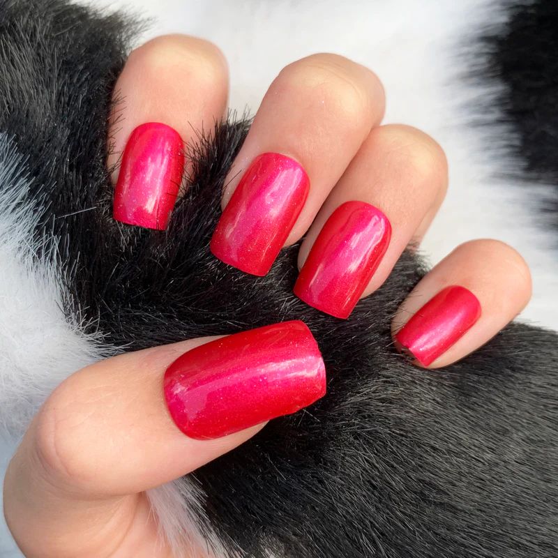 Fashion Plus Nail Polish - Cerise Pink (1)