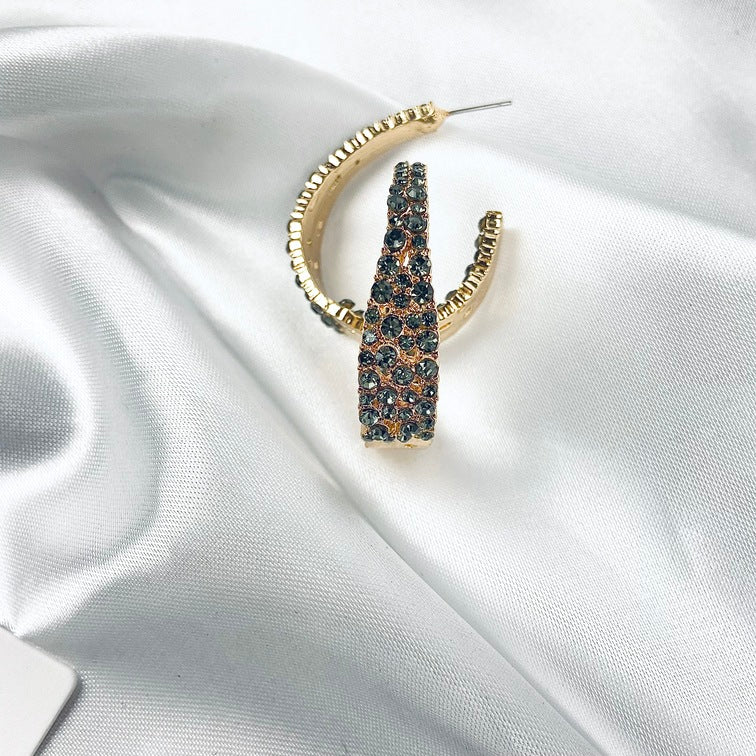 Explosive Elegance: Unique Blowing Up Earring for Bold Statements - Limited Edition - Shop N Save