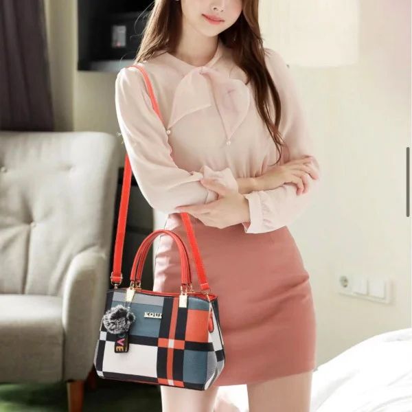 Trendy Plaid Handbag: PU Leather, Zip Closure, Large Capacity, Stylish