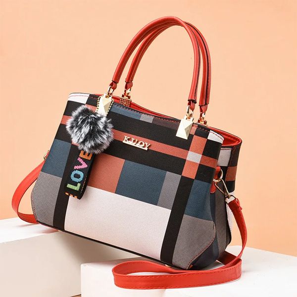 Trendy Plaid Handbag: PU Leather, Zip Closure, Large Capacity, Stylish
