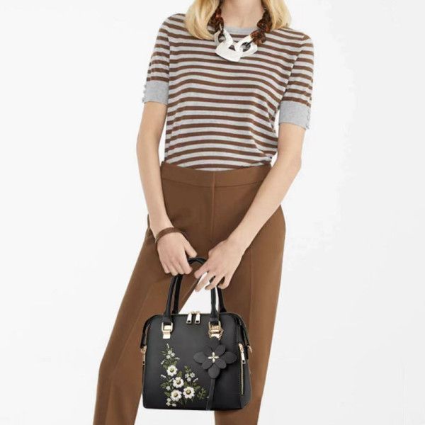 Black Floral Handbag: Chic Design, High Quality, Stylish Zipper Closure - Shop N Save