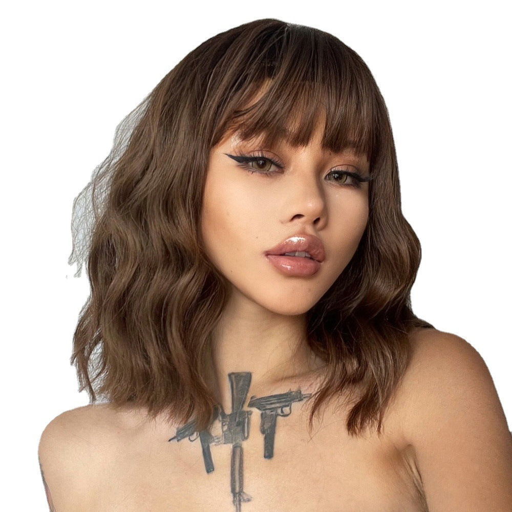 Bobo Short Wavy Wig - Air Bangs