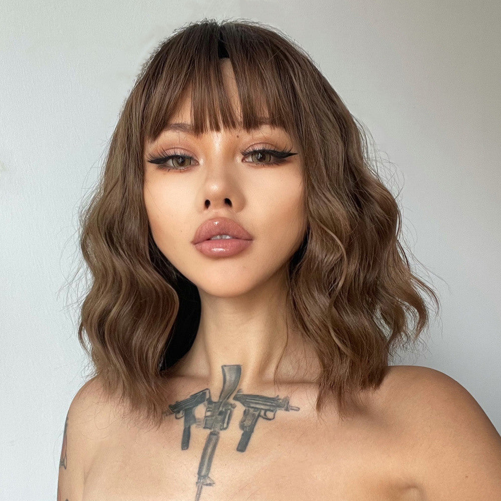 Bobo Short Wavy Wig - Air Bangs