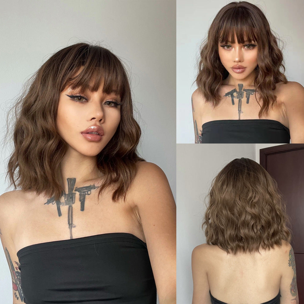 Bobo Short Wavy Wig - Air Bangs