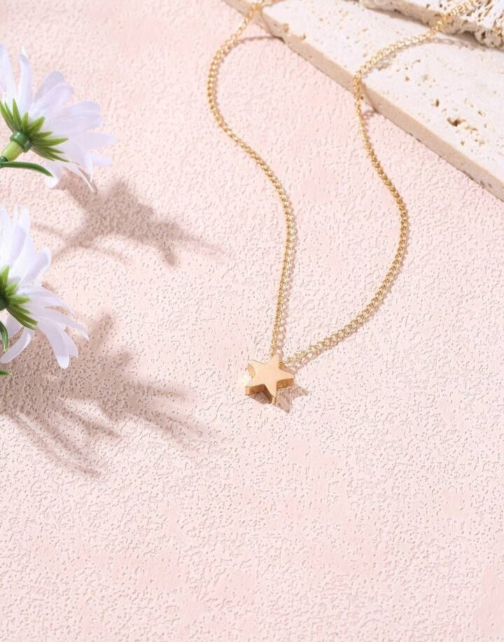 Simple 3D Star Pendant Necklace: Minimalist Jewelry Charm - Shop N Save