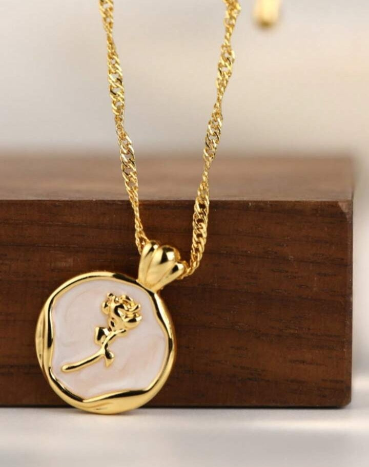 Flower Pendant Necklace - Daily Chic Decoration for Women - Shop N Save