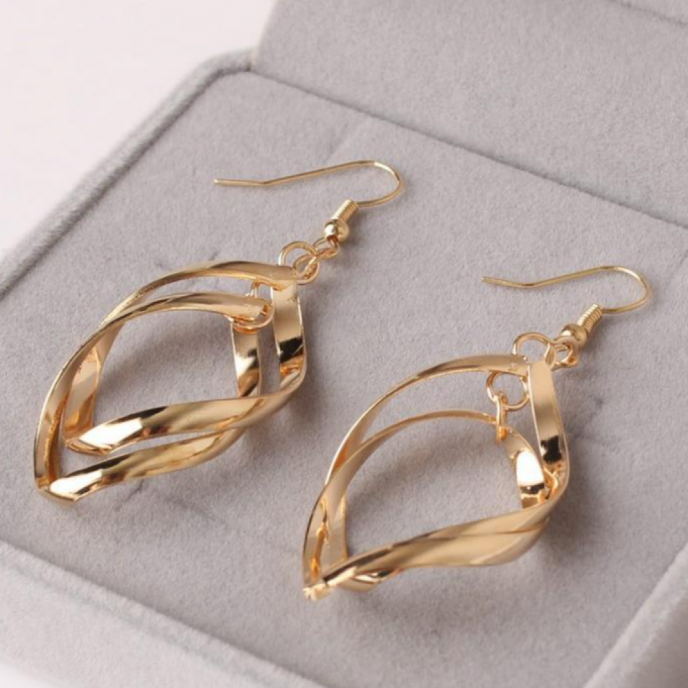 Temperament Popular Shiny Exquisite Super Twisted Earrings - Gold