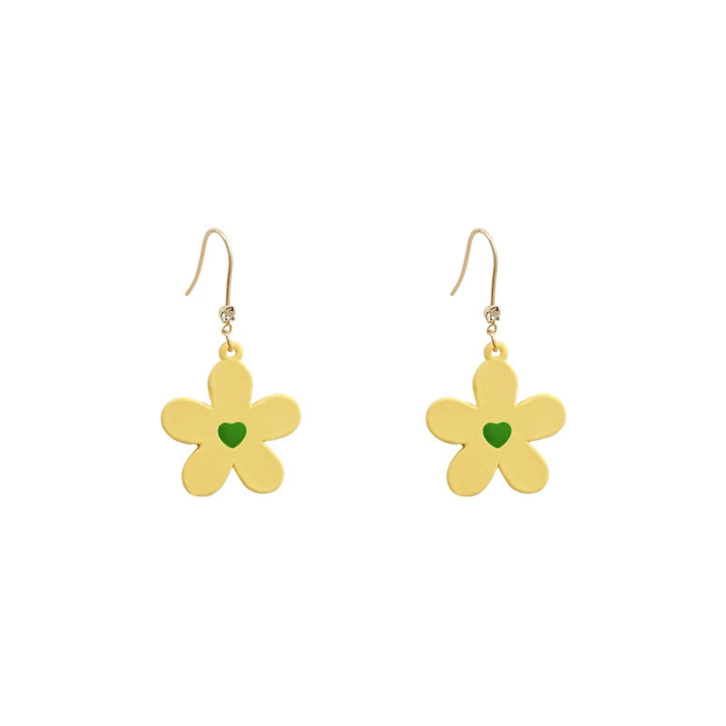 Lovely Vintage Yellow Flower Drop Earrings: Timeless Chic Design - Shop N Save