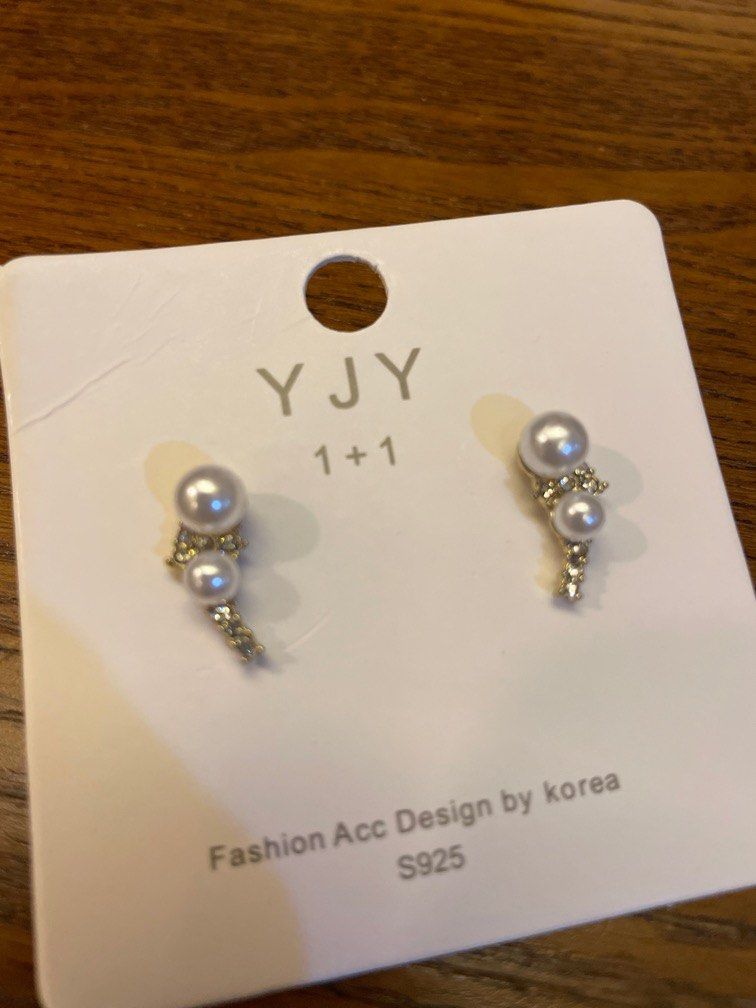 Brand New Double Pearl Earrings: Elegant Jewelry Accessory - Shop N Save