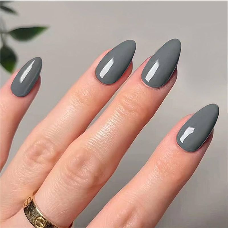 Fashion Plus Nail Polish - Charcoal Grey (6)
