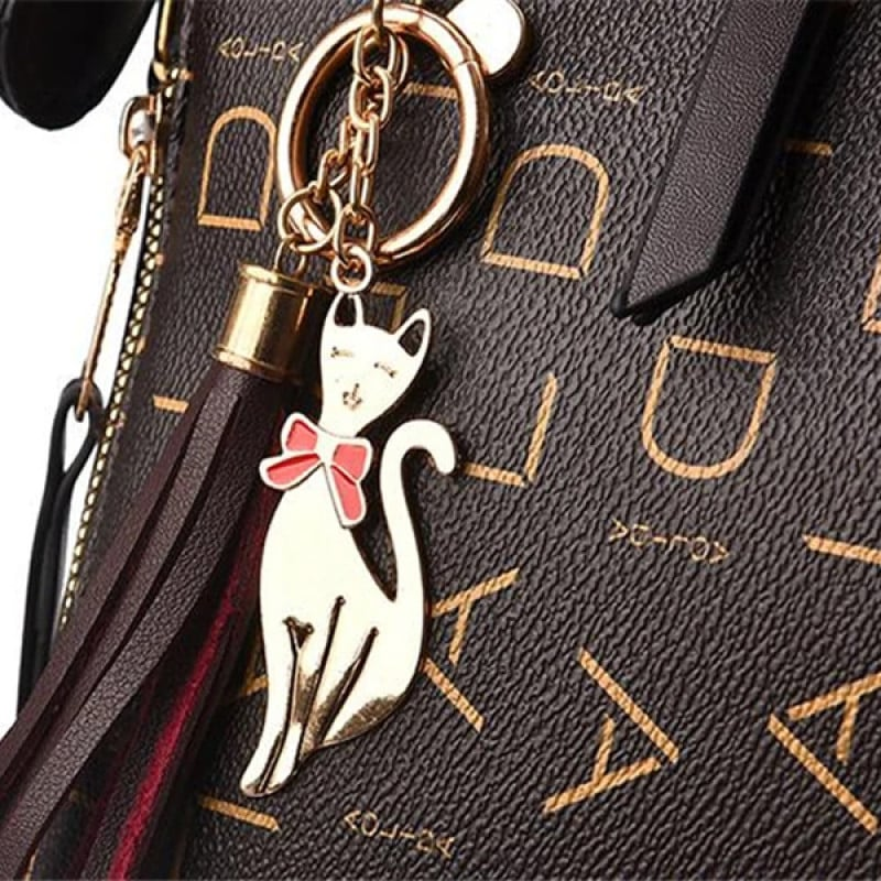 Wine Red Letter Print Handbag: Stylish, Zip Closure, Office-Fashion Fusion