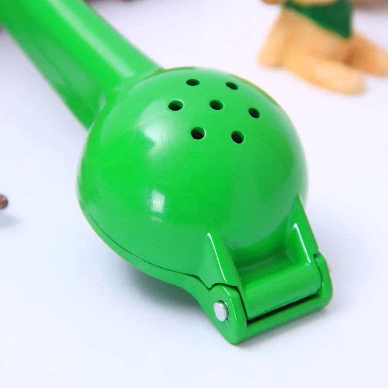 Aluminum Manual Juicer: Efficient Hand Squeeze for Fresh Citrus Juice - Shop N Save