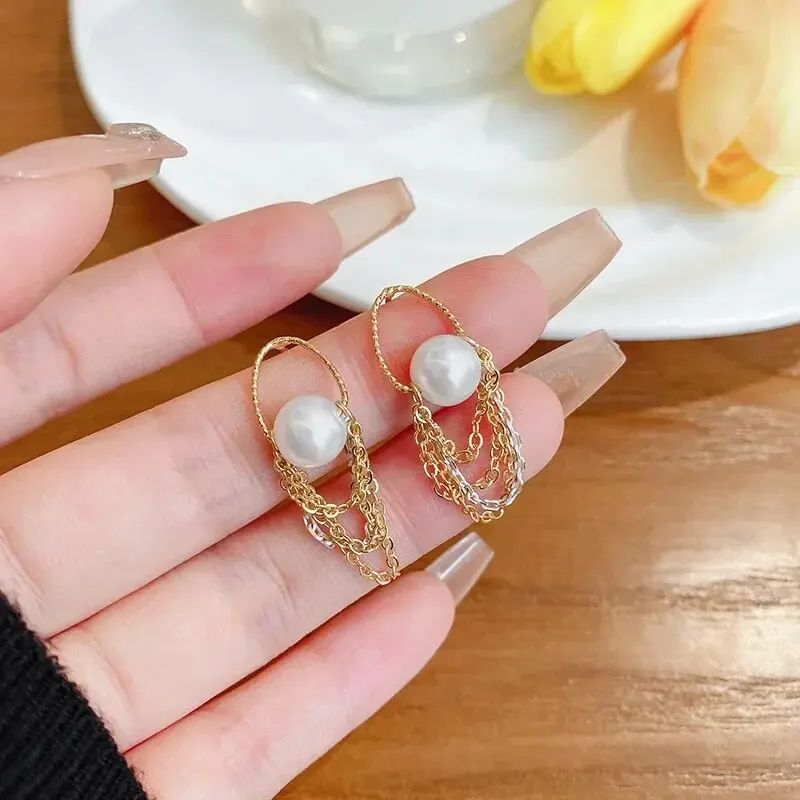 Retro Pearl Earrings - Cold Light Style, Versatile Fashion Jewelry